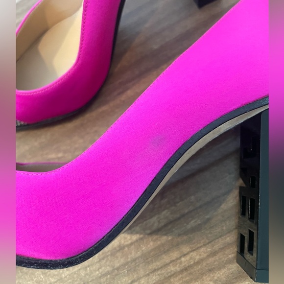 SERGIO ROSSI Super Heel Crystal-Embellished Neon Bright Pink Satin Pumps 34 4 - Picture 8 of 10